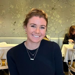 Meet your Posher, Brooke